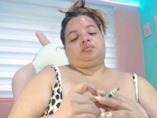 lexxy-bbw webcam