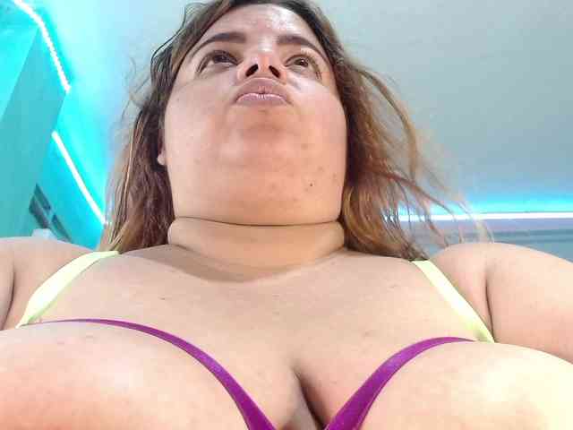 lexxy-bbw webcam