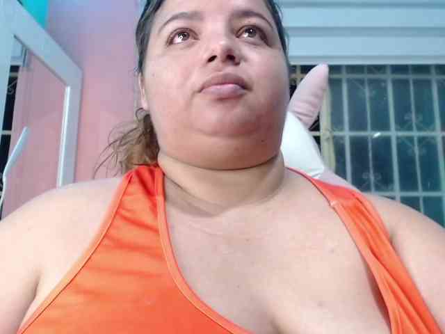 lexxy-bbw webcam