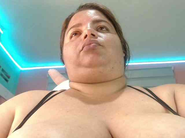 lexxy-bbw webcam