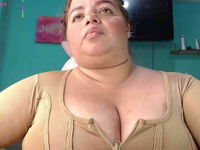 lexxy-bbw webcam