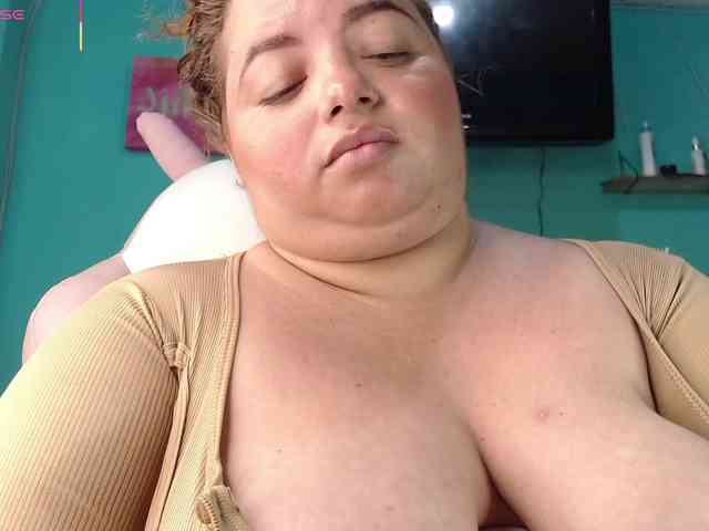 lexxy-bbw webcam