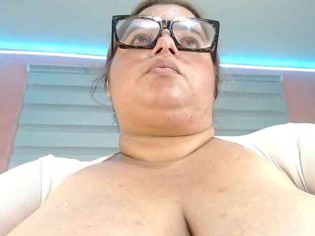 lexxy-bbw webcam