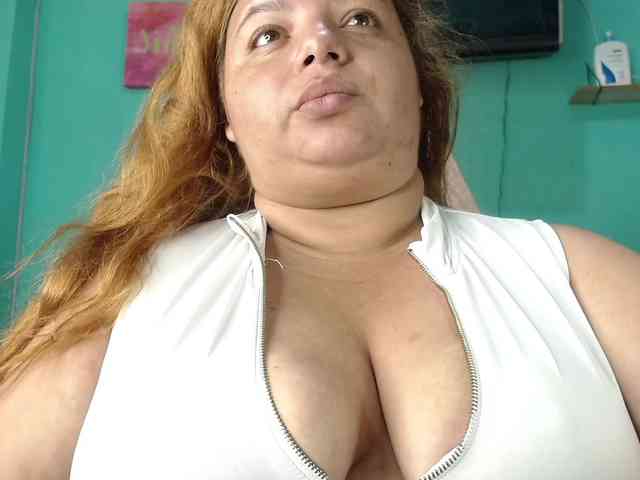 lexxy-bbw webcam