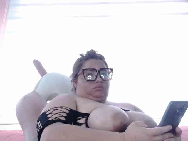 lexxy-bbw webcam