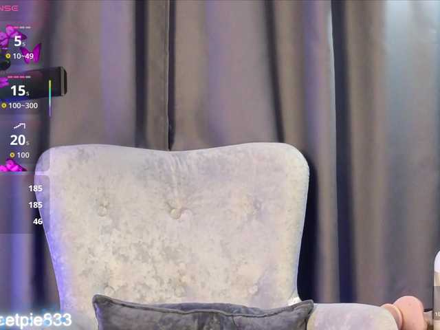SweetPie live webcam show
