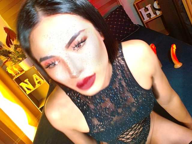 misslovelyshyna live webcam show