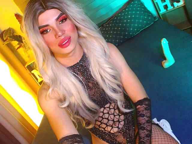 misslovelyshyna Live Webcam on BongaCams