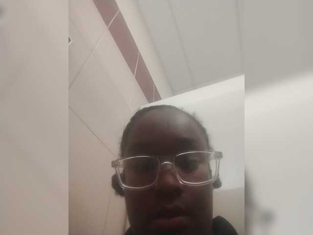 Quaylababe1 live cam preview