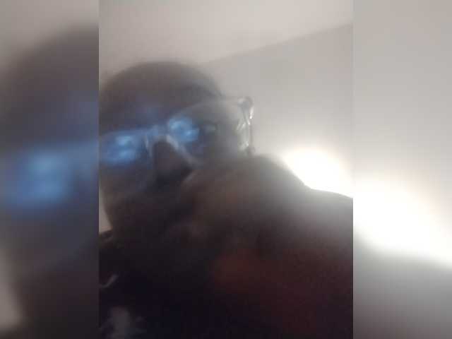 Quaylababe1 live cam on BongaCams