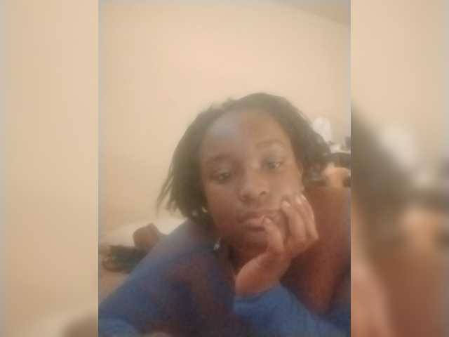 Quaylababe1 live cam on BongaCams