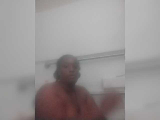 Quaylababe1 live cam on BongaCams