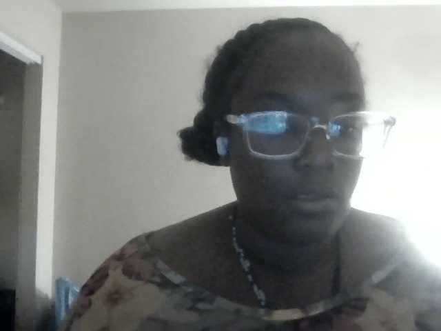 Quaylababe1 live cam on BongaCams