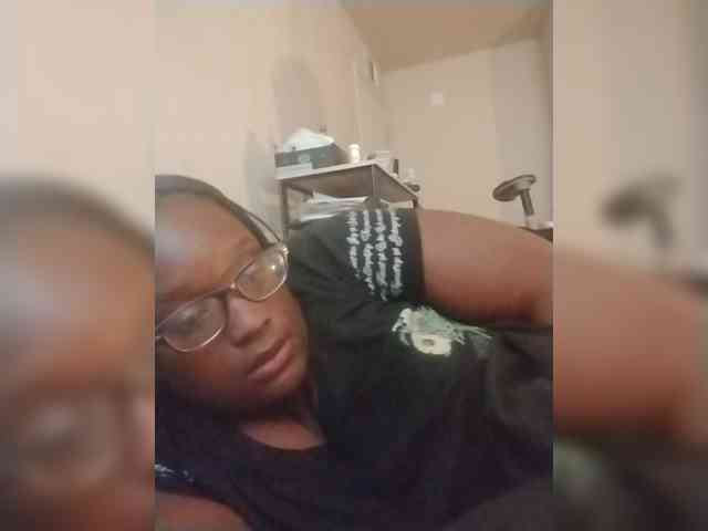 Quaylababe1 webcam