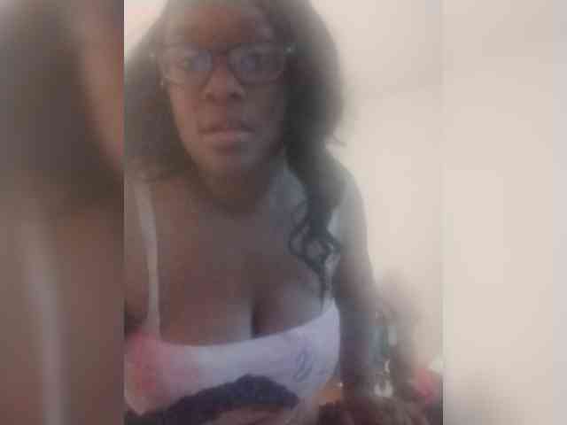 Quaylababe1 webcam