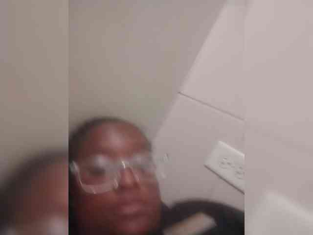 Quaylababe1 webcam