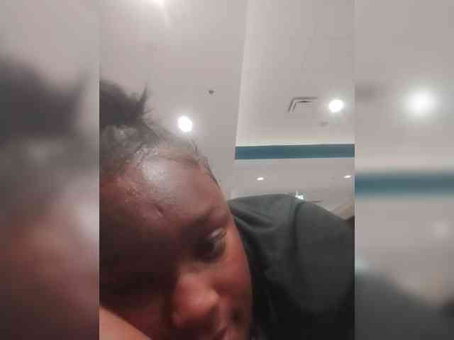 Quaylababe1 webcam