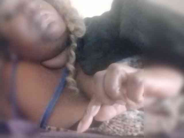 Quaylababe1 webcam