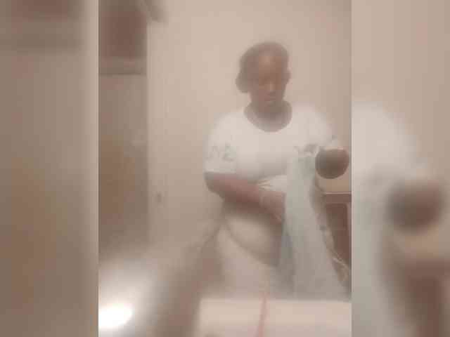 Quaylababe1 webcam