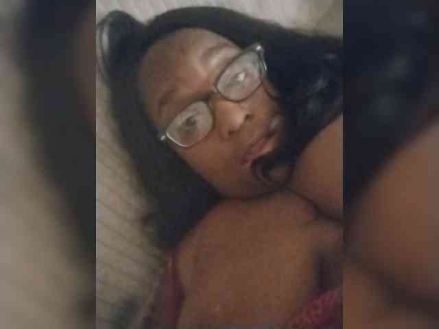 Quaylababe1 webcam