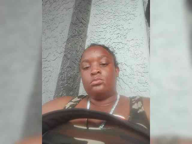 Quaylababe1 webcam