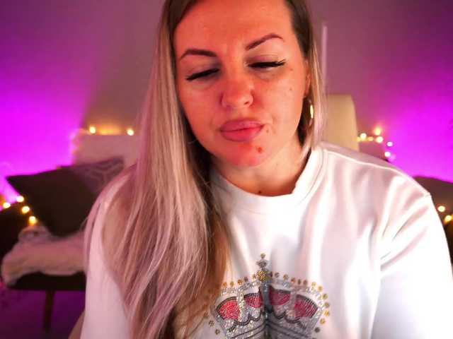 KiraCandyS webcam