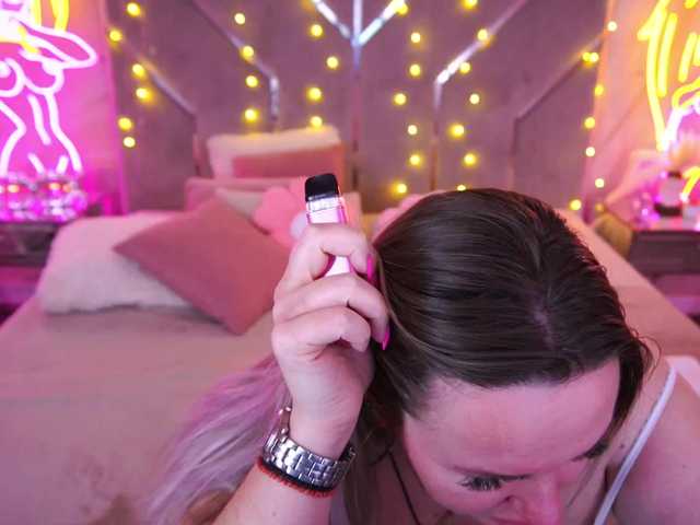  KiraCandyS chat room