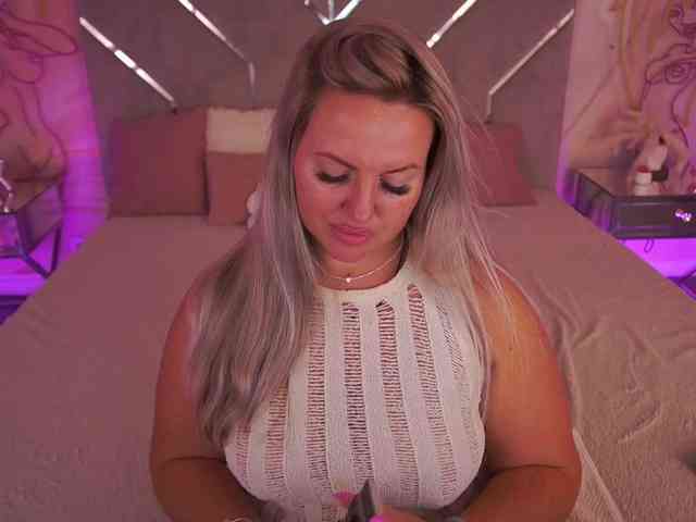 KiraCandyS webcam