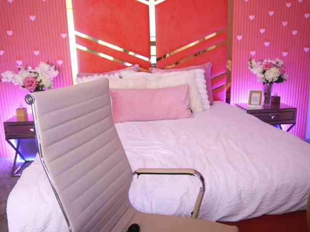 KiraCandyS's webcam live show