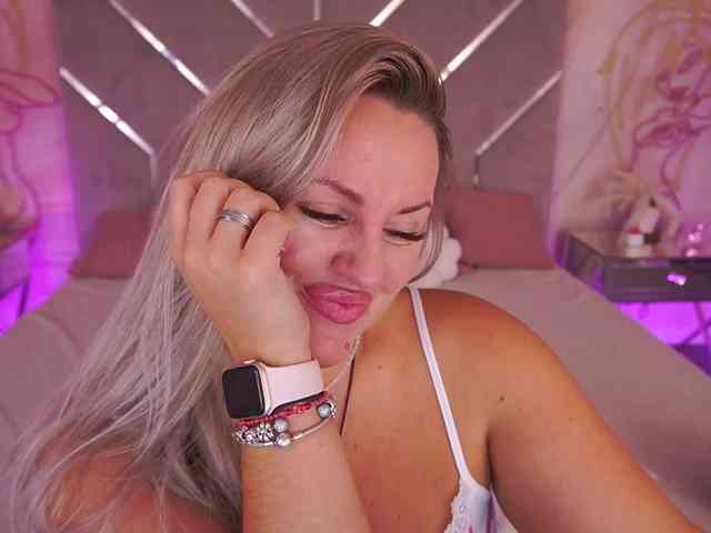 KiraCandyS webcam