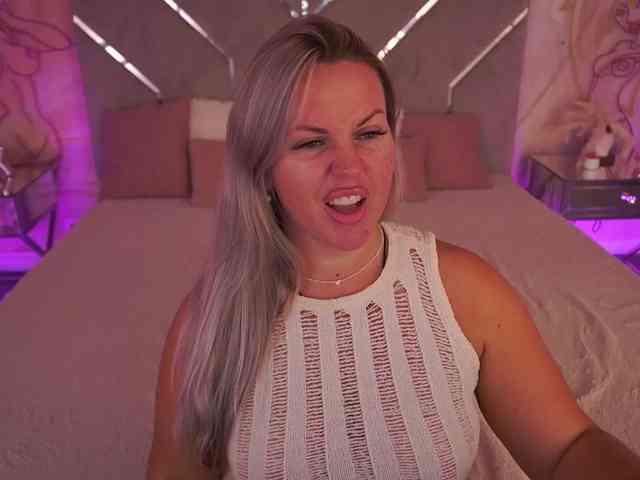 KiraCandyS webcam