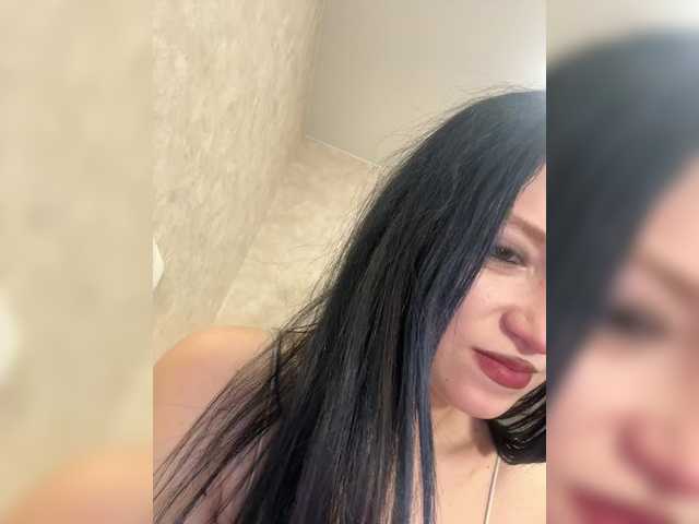 LuckyStar live cam and statistics on UnifiedCams