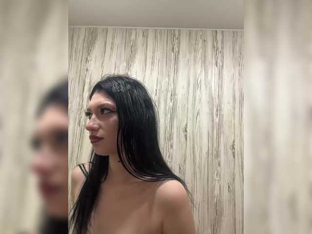 LuckyStar's BongaCams profile