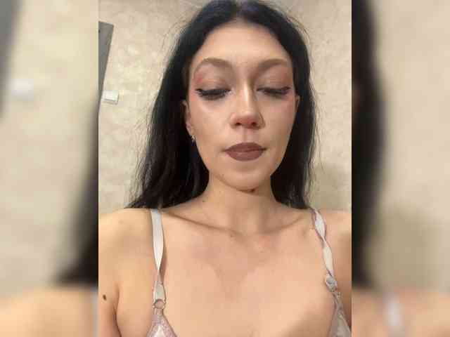 Live stream of LuckyStar