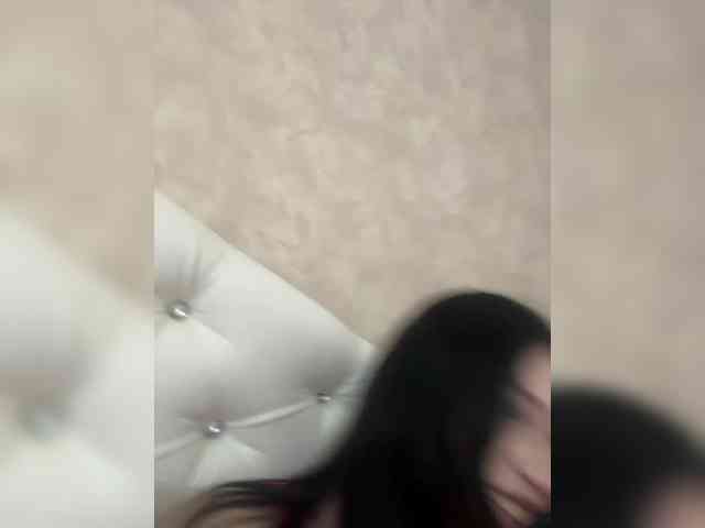 Este modelo está en vivo ahora. LuckyStar