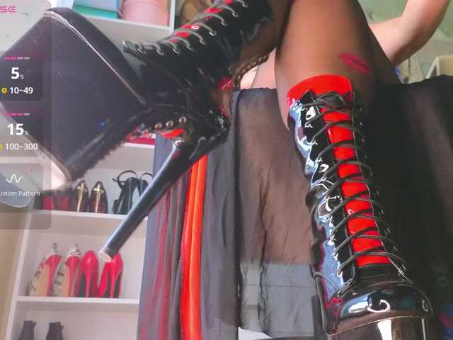 Mistress-Gwen