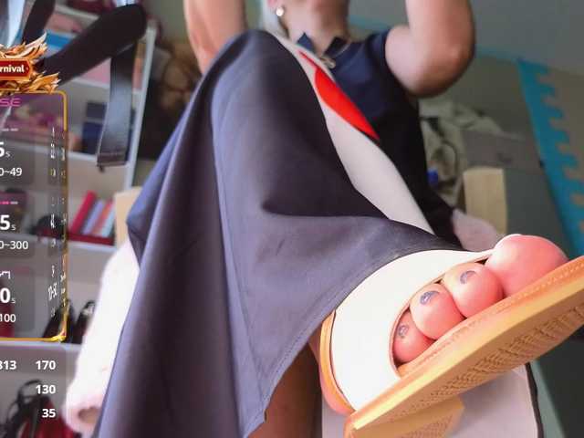 Mistress-Gwen live webcam show