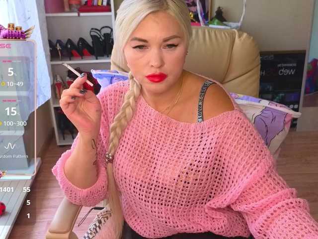 Mistress-Gwen