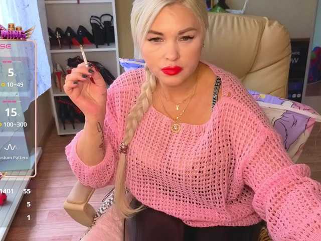 Mistress-Gwen