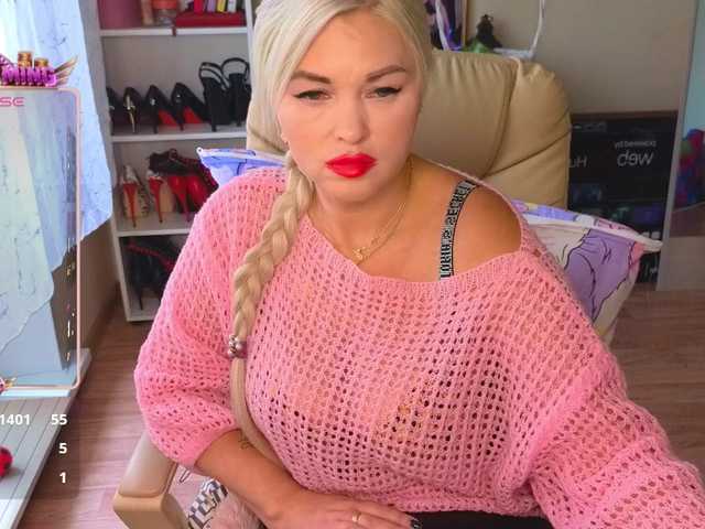 Mistress-Gwen