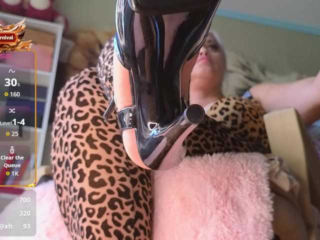 Mistress-Gwen