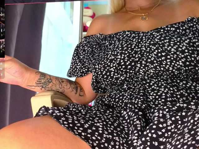 mistress-gwen live sex show