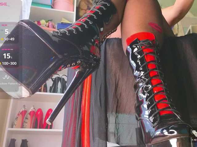 Mistress-Gwen