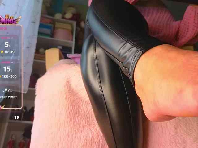 Modella: Mistress-Gwen