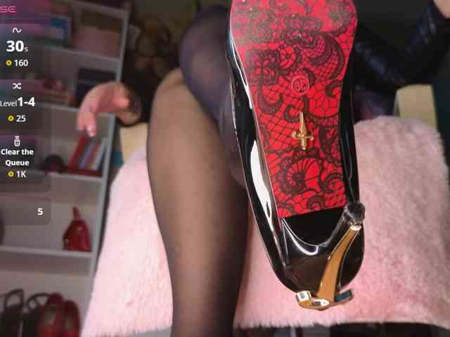 Mistress-Gwen webcam