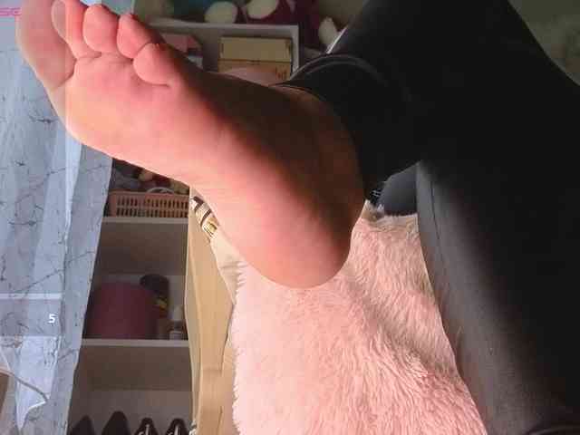 Mistress-Gwen webcam