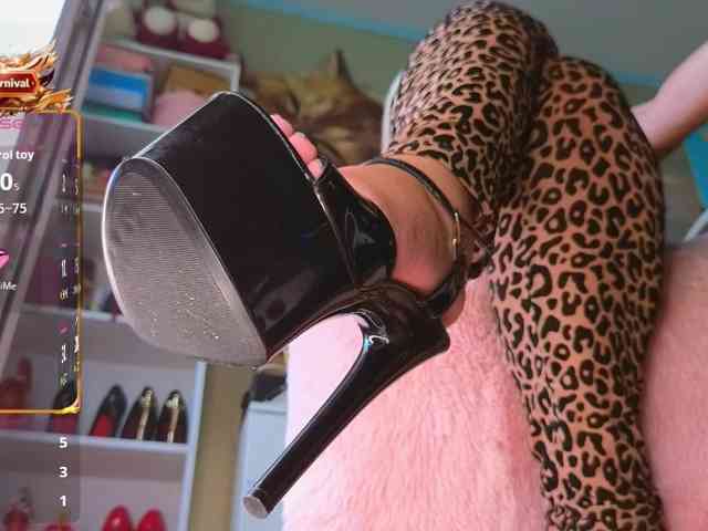 Mistress-Gwen webcam