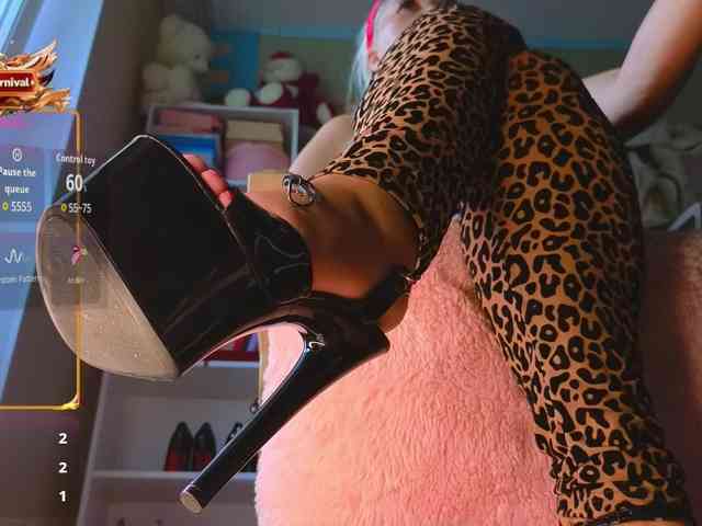 Mistress-Gwen webcam