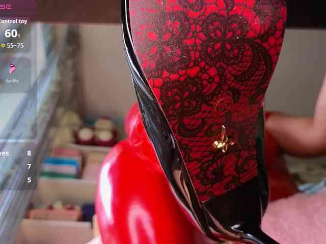 Mistress-Gwen Mistress-Gwen