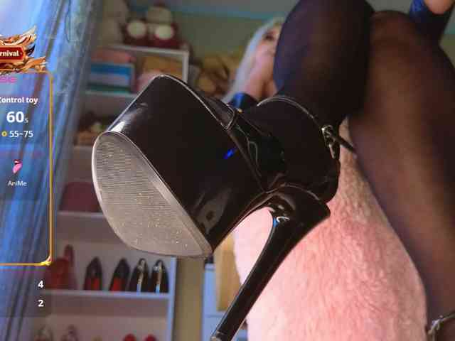 Mistress-Gwen webcam